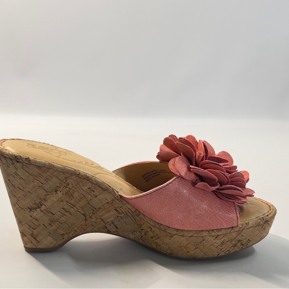 BORN women’s size EU 38 US 7 Rose Pink Flower Slip On Wedge 4” Heels - Picture 2 of 10